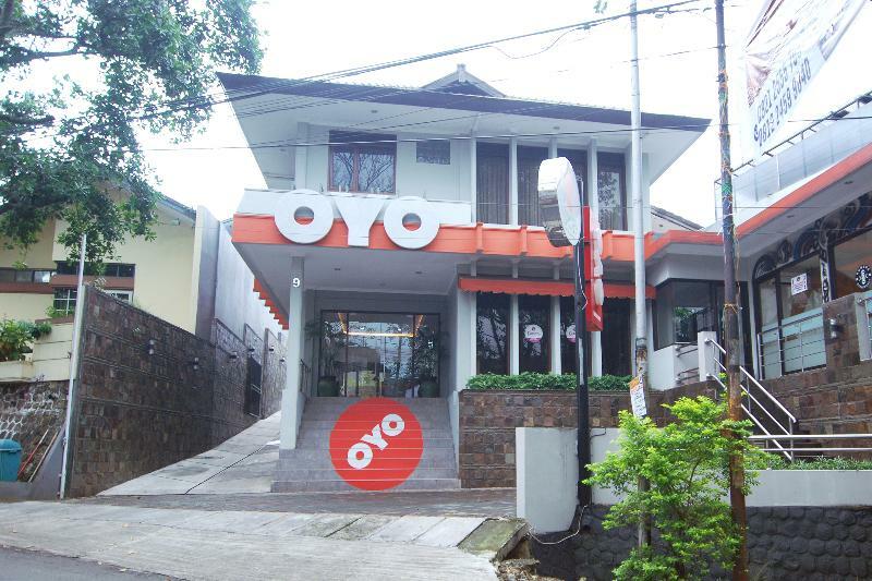Oyo 202 Kuwera Inn Bandung Exterior photo